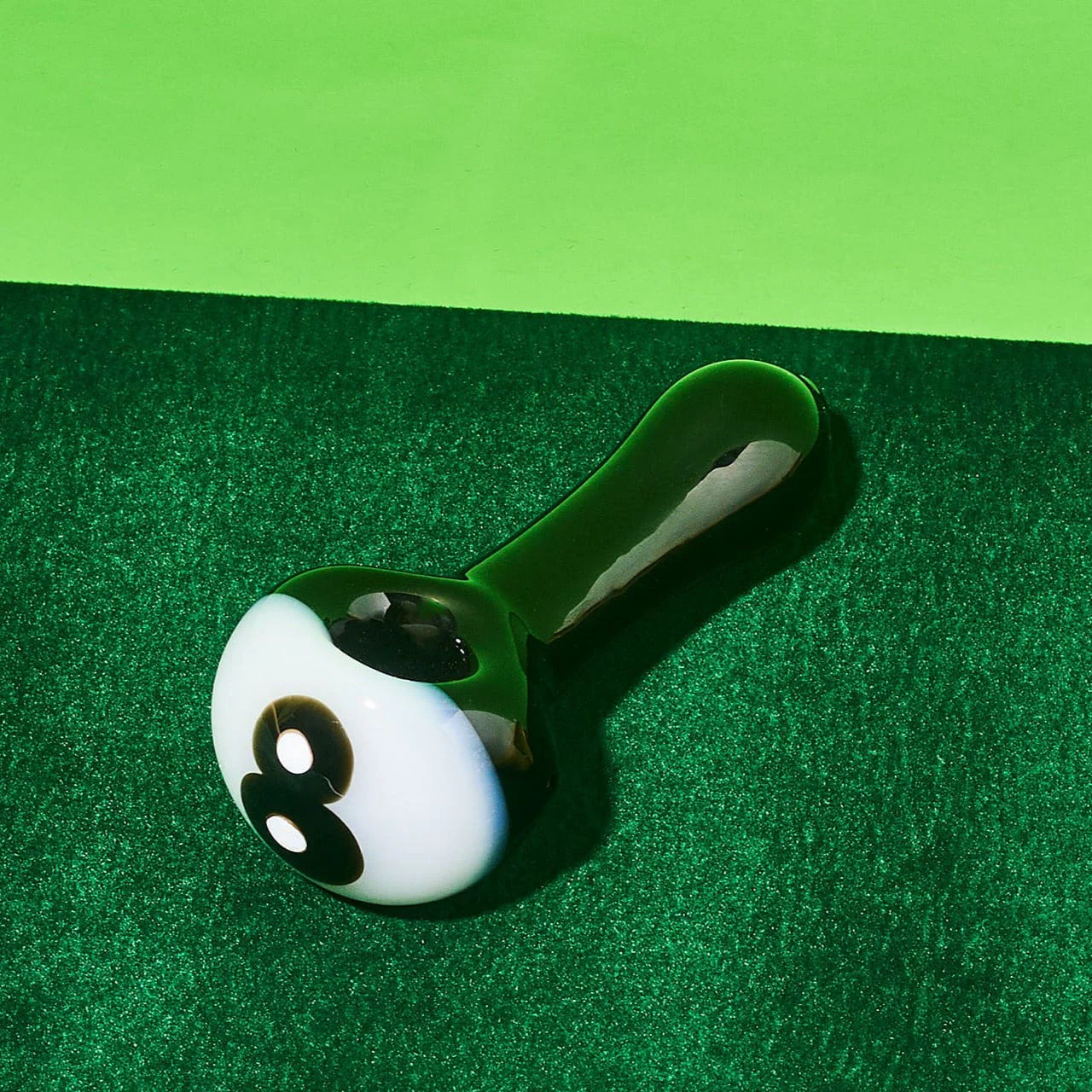 8 Ball Hand Pipe