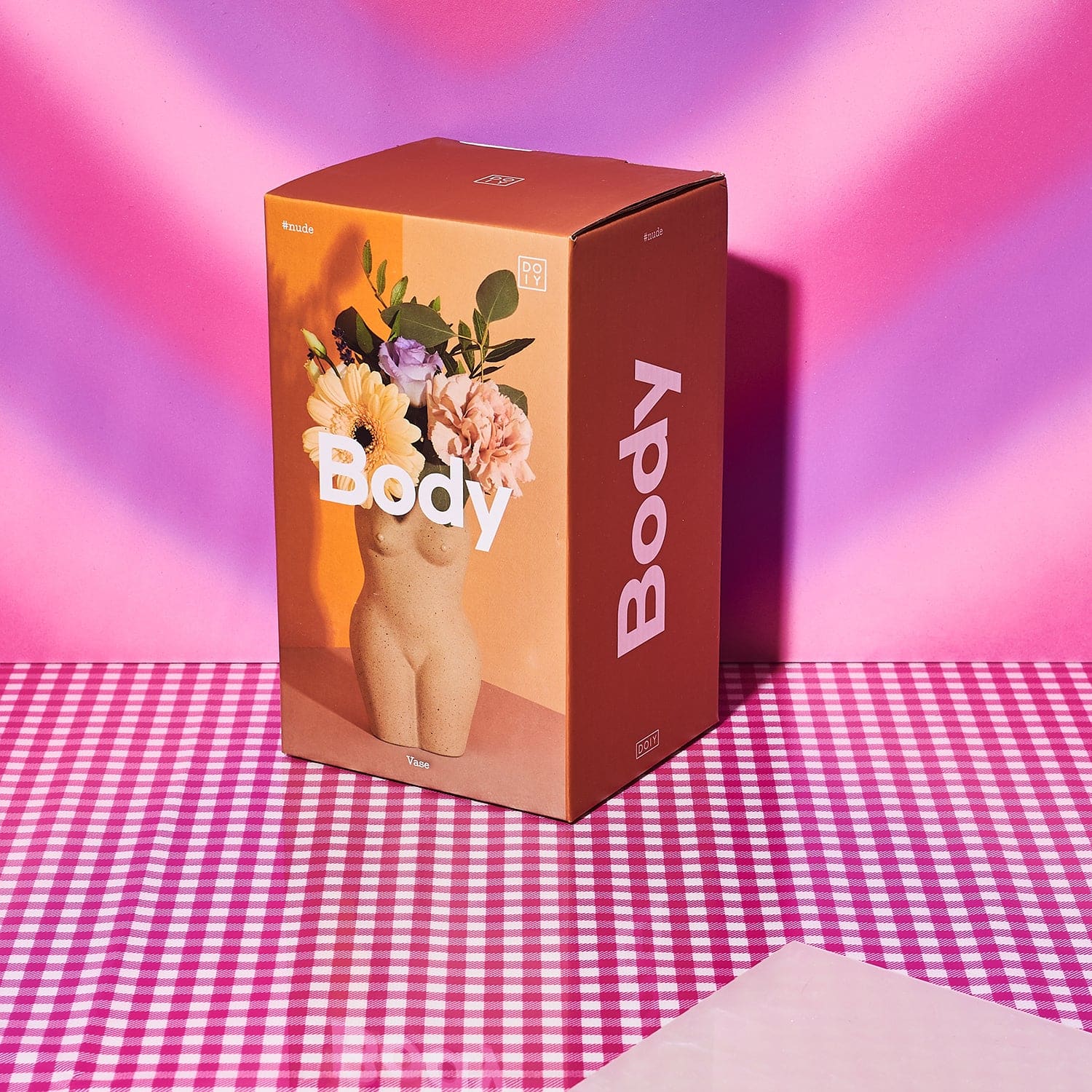 Body Form Earthenware Vase - Image 4