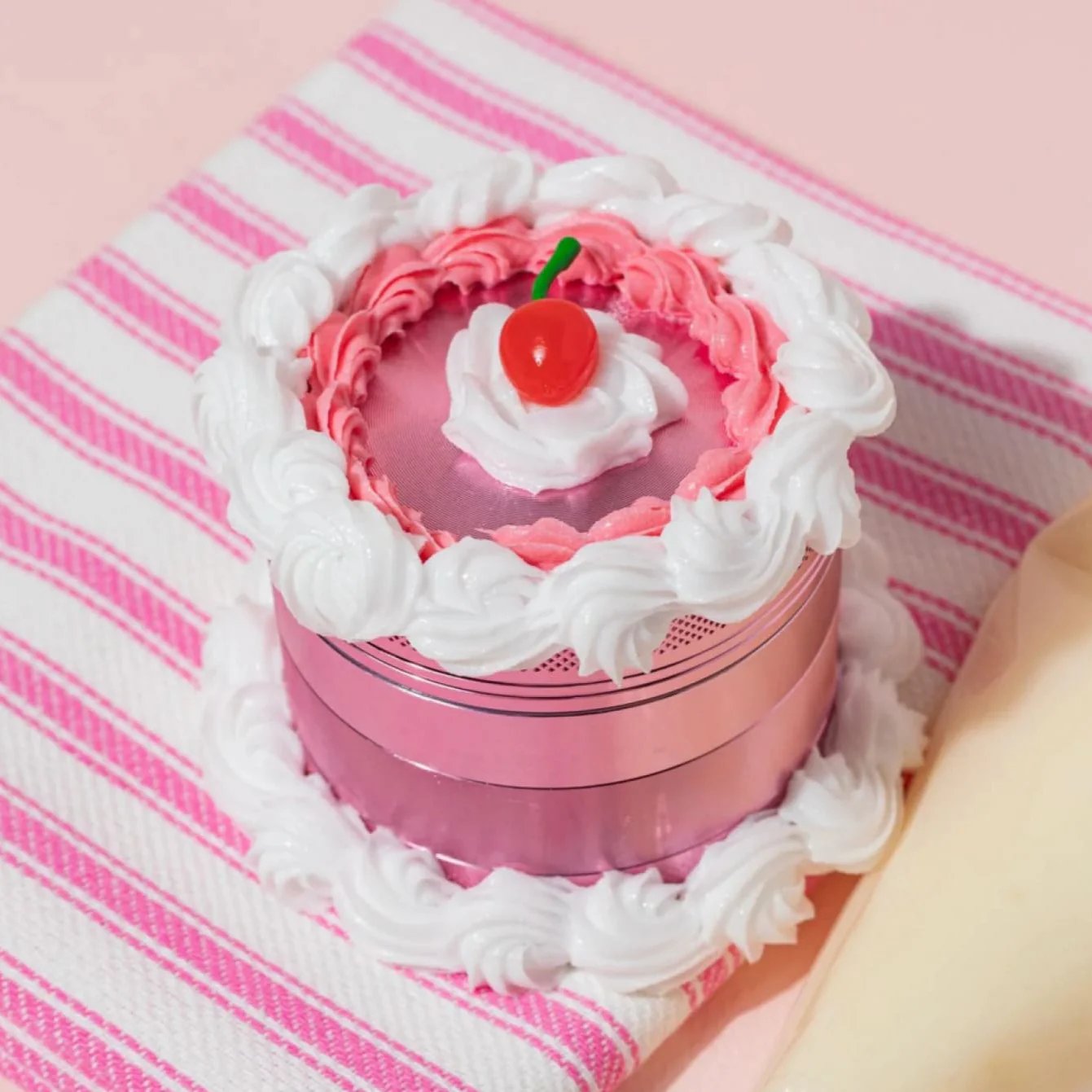 Canna Style Cake Grinder
