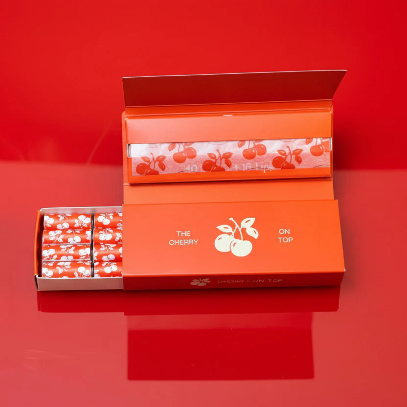 Cherry Wild Rolling Papers Kit - Image 2