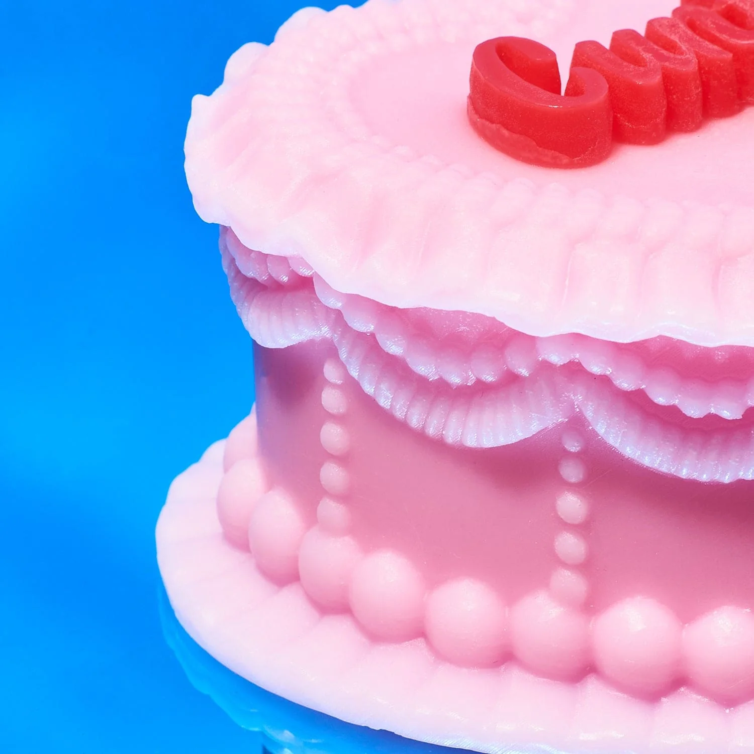 Cunty Heart Cake Candle - Image 2
