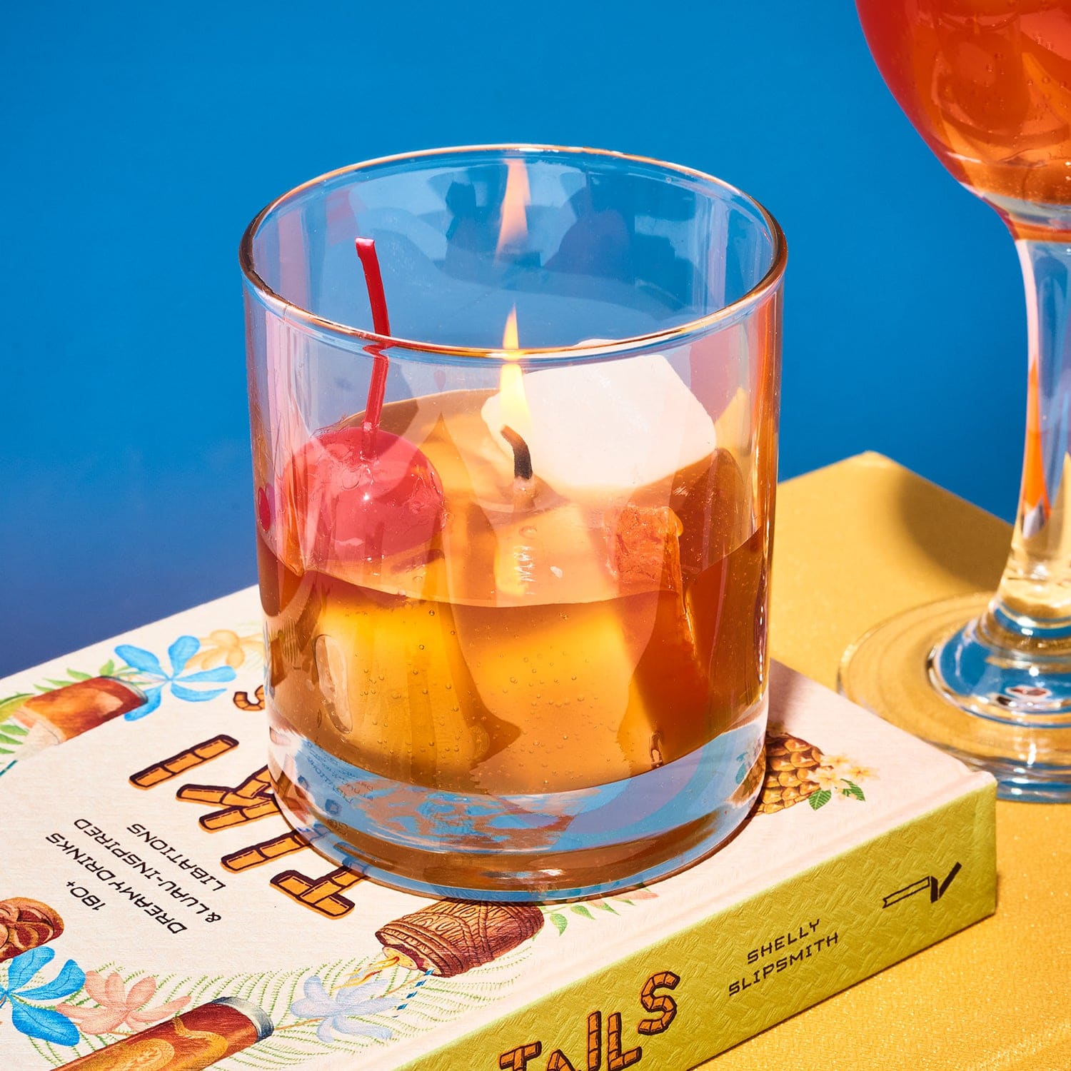 Friends NYC Old Fashioned Cocktail Candle - Image 7