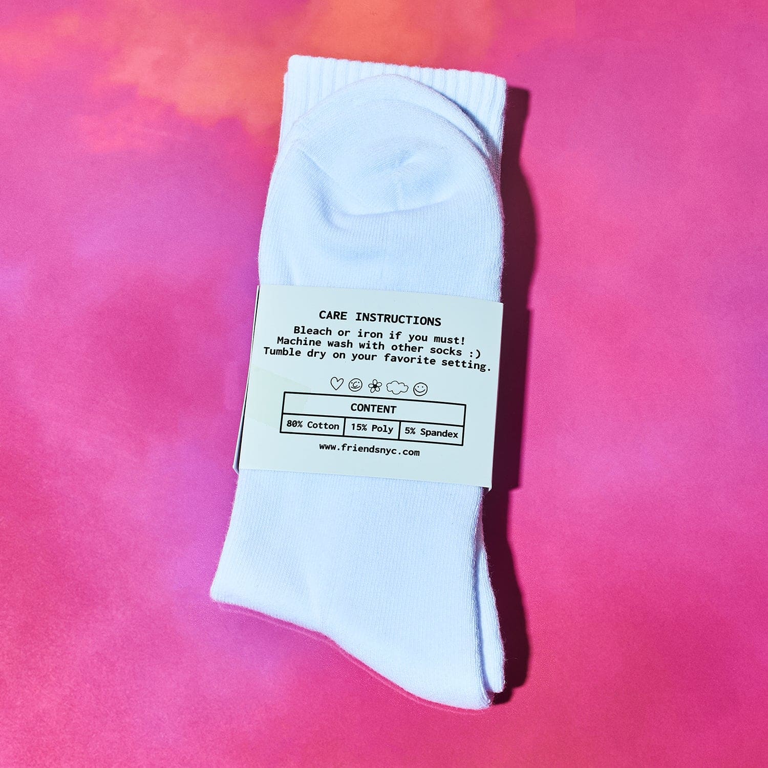 Friends NYC Cool Mom Socks - Unisex - Image 7