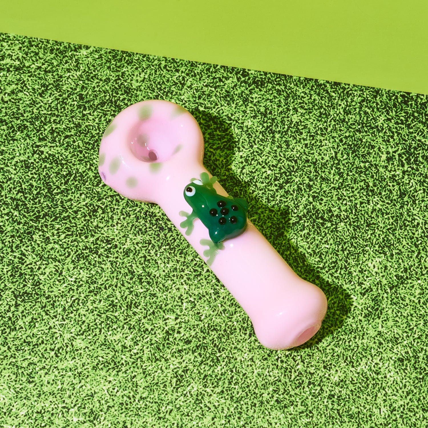 Pink Frog Pipe - Image 2