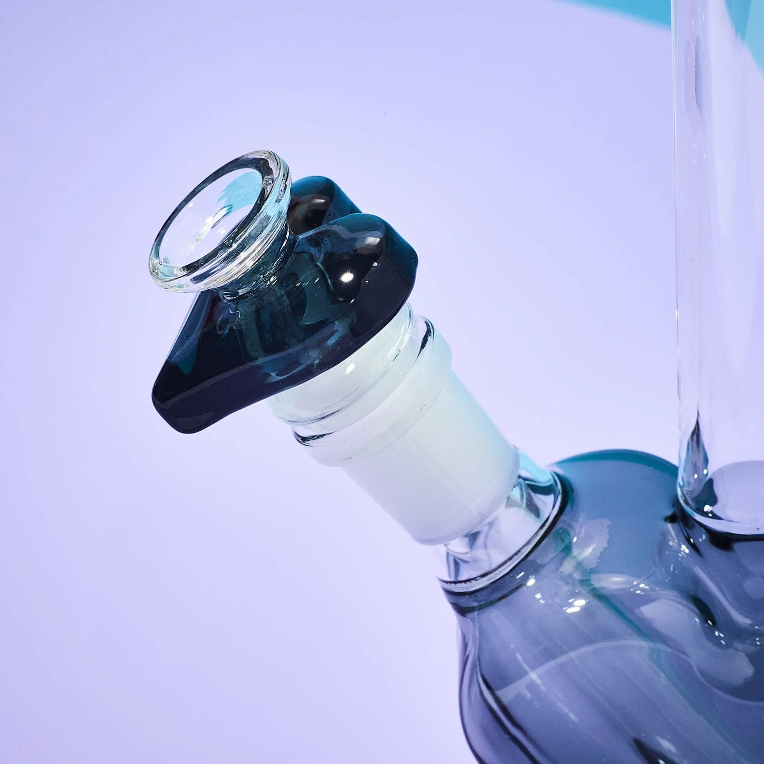 Glass Heart Bong - Image 5