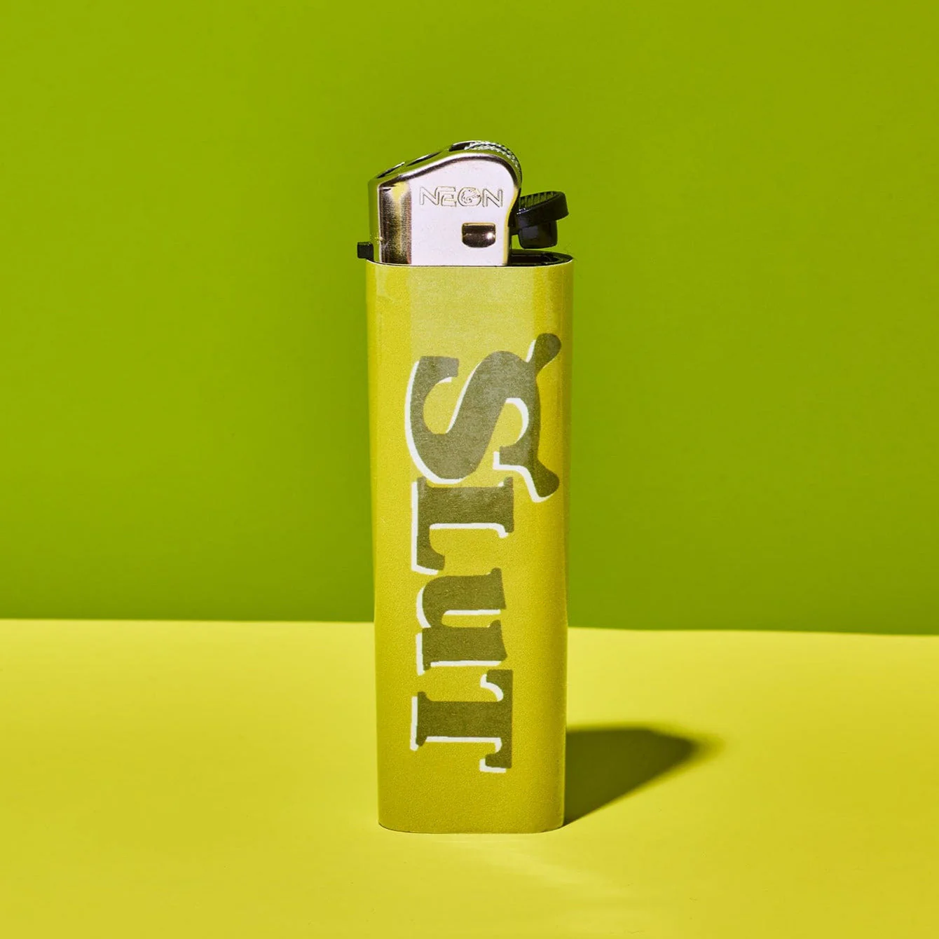 Shrek Slut Lighter - Image 2
