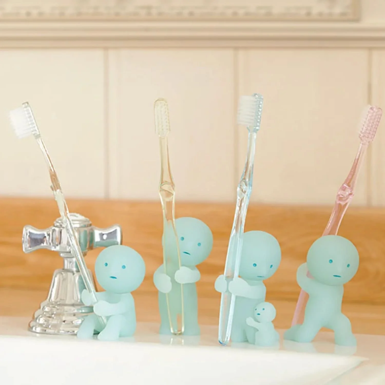 Smiski Toothbrush Holder - Image 14
