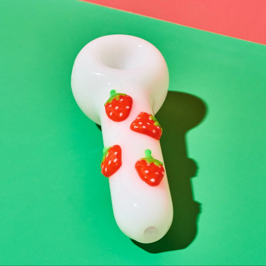 Strawberry Applique Hand Pipe - Image 3