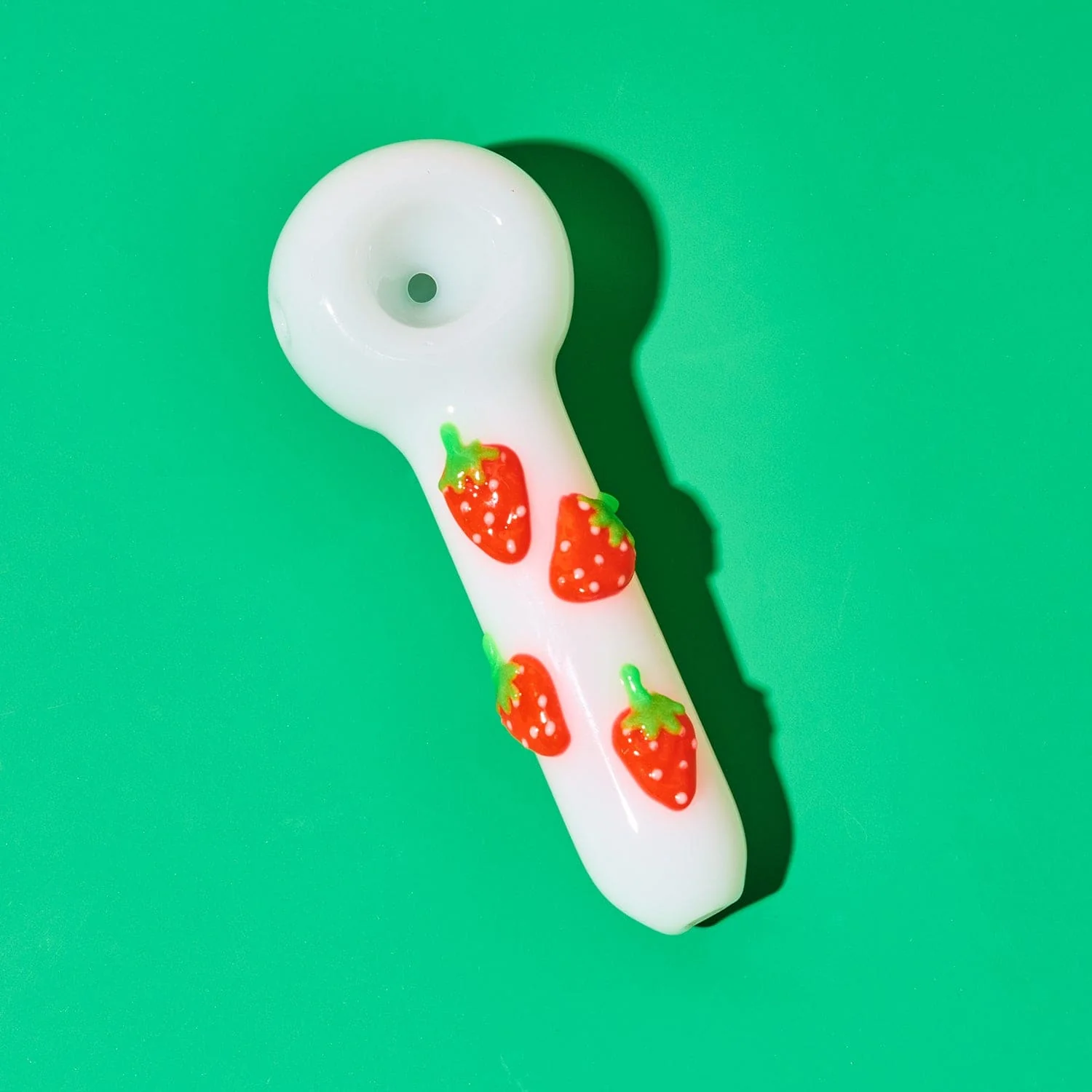 Strawberry Applique Hand Pipe - Image 4
